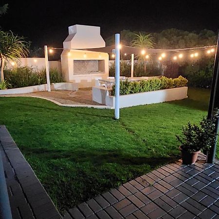 Three Feathers Cottages Langebaan Esterno foto