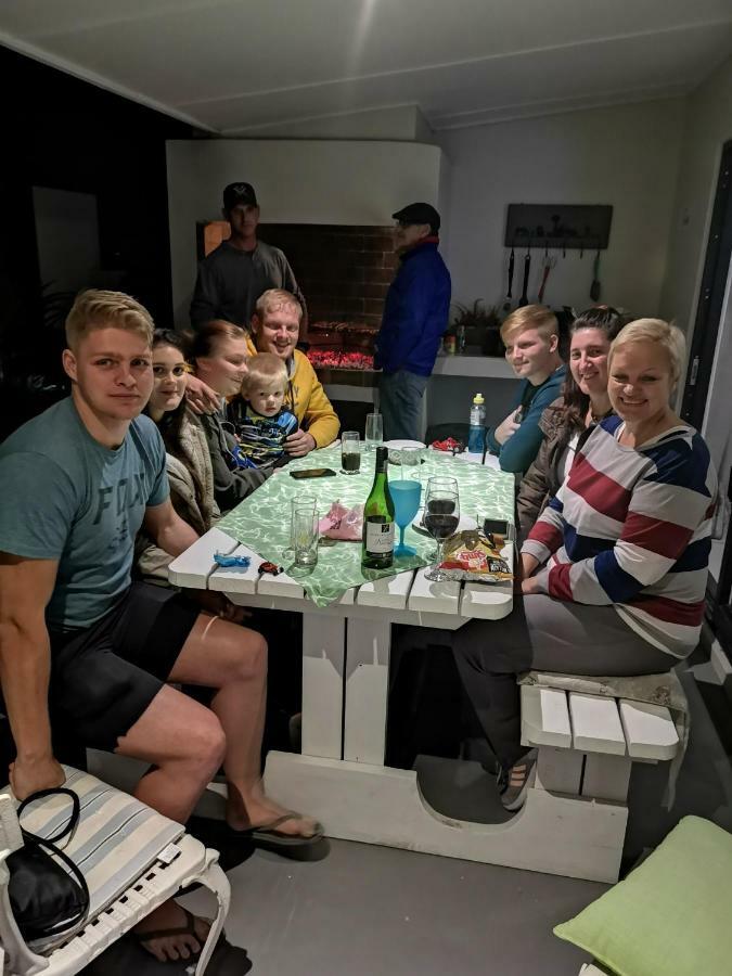 Three Feathers Cottages Langebaan Esterno foto