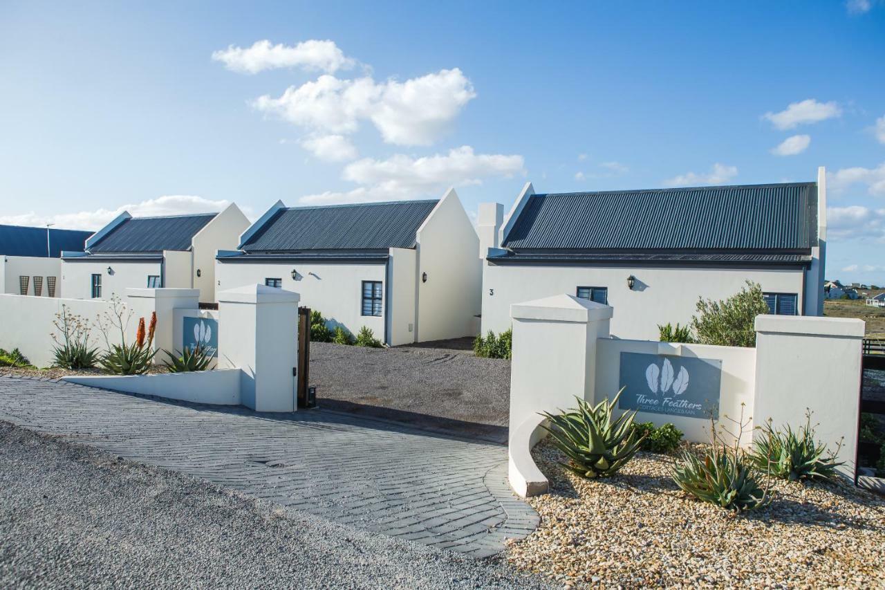 Three Feathers Cottages Langebaan Esterno foto