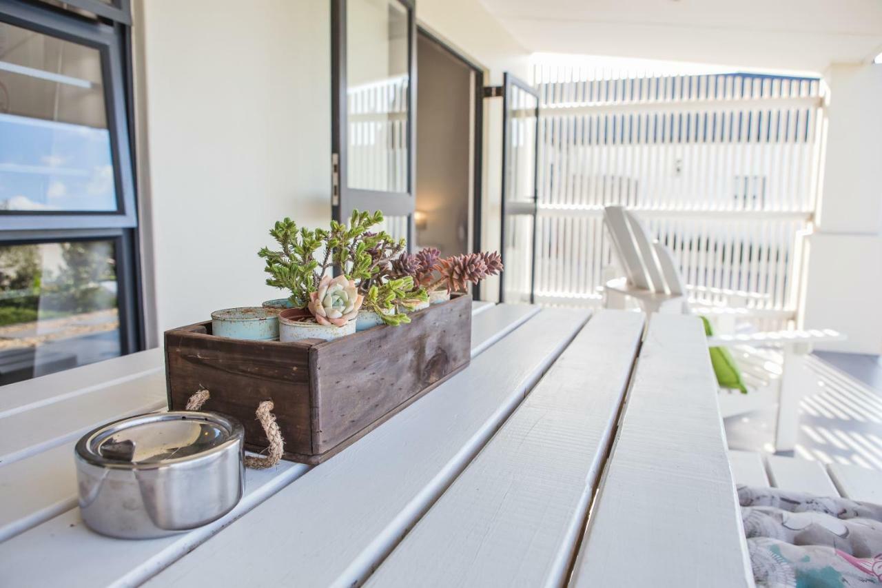 Three Feathers Cottages Langebaan Esterno foto